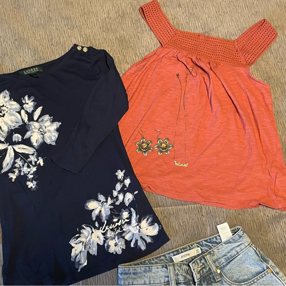 5 piece bundle! Ralph Lauren shirt, Gap shirt, JustFab jeans, necklace, earrings